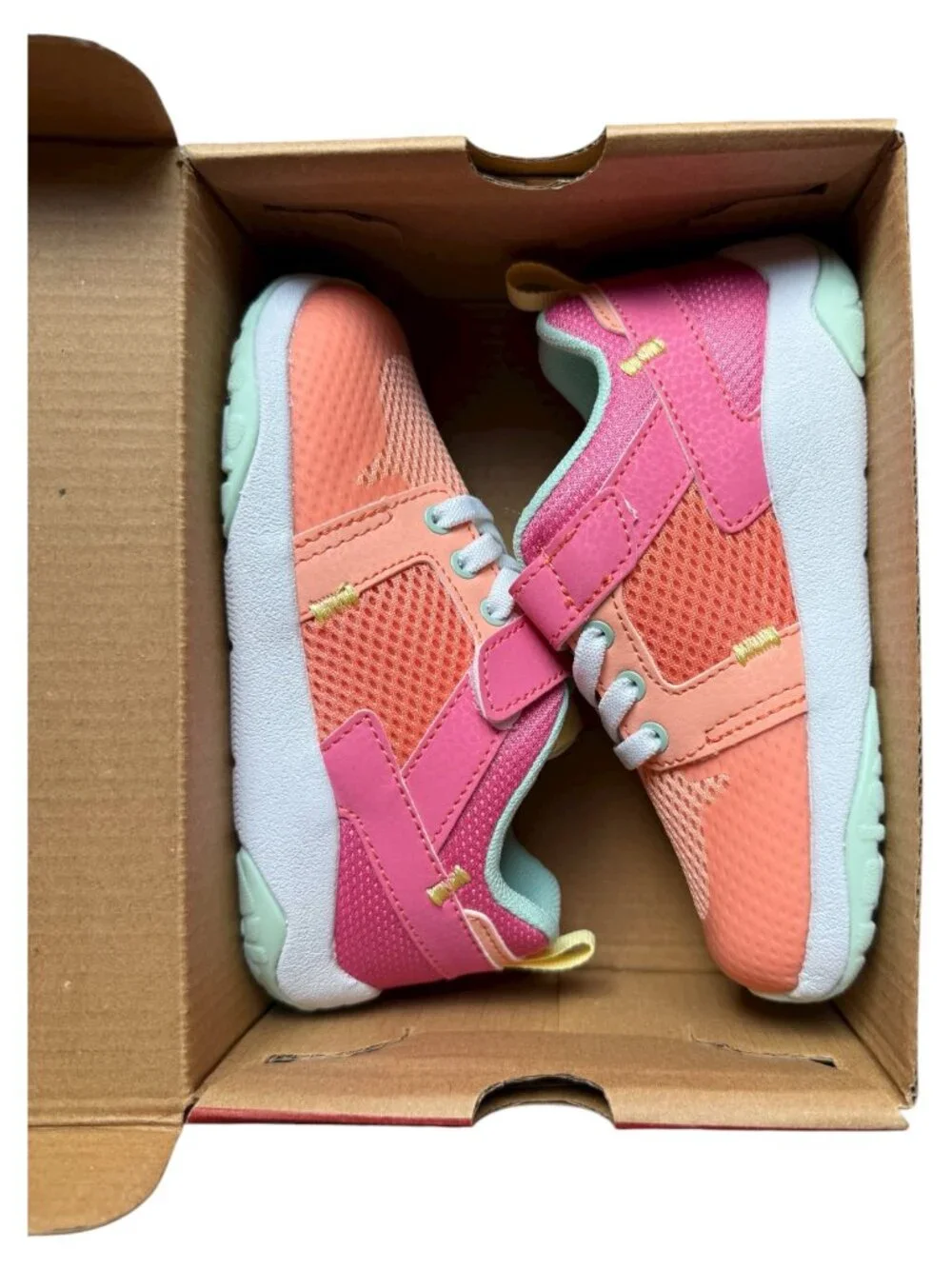 See Kai Run Veinto Toddler Sneakers – Size 11 – Peach/Hot Pink